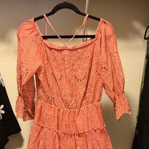 Alice + Olivia Coral Long Sleeve Lace Dress